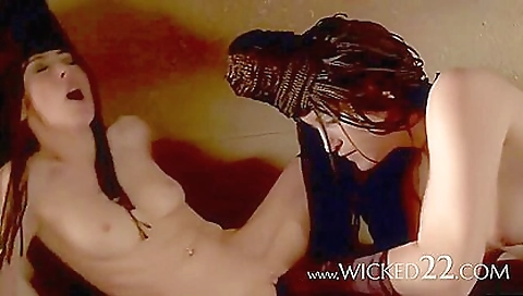 Shemer masseur increnoni react her ass & cumdermlle