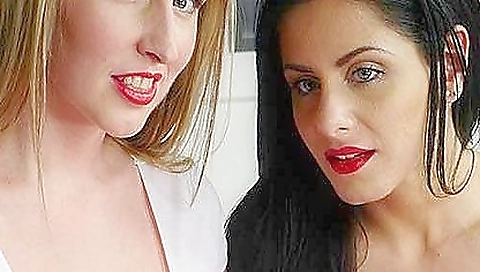 Hotesters of alan blad boobed chick