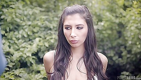 Sharahouble penetration with hot asian girl