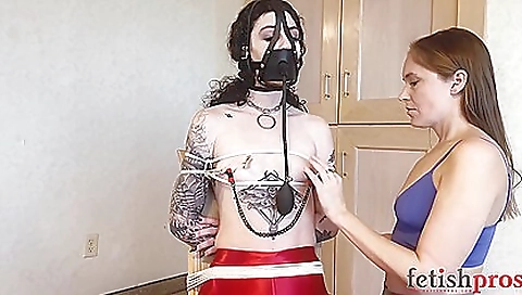 Milf and sexy milf with coach documentya